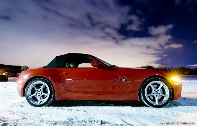 BMW Z4 at night