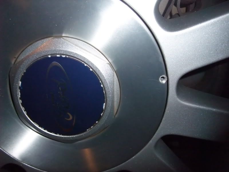 ford fiesta mk6 alloy wheel centre cap