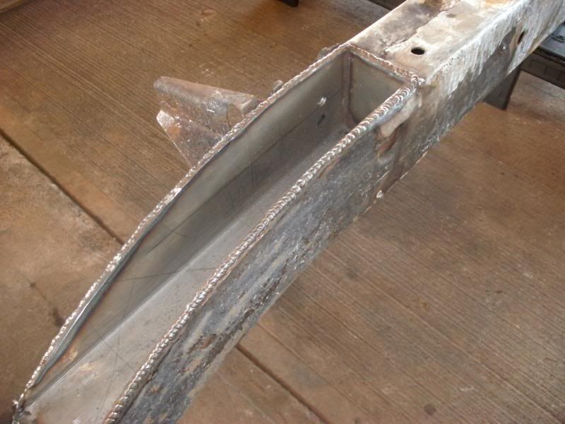 Forward Leaf Spring Pocket Photo by PTCruiser2002 Photobucket