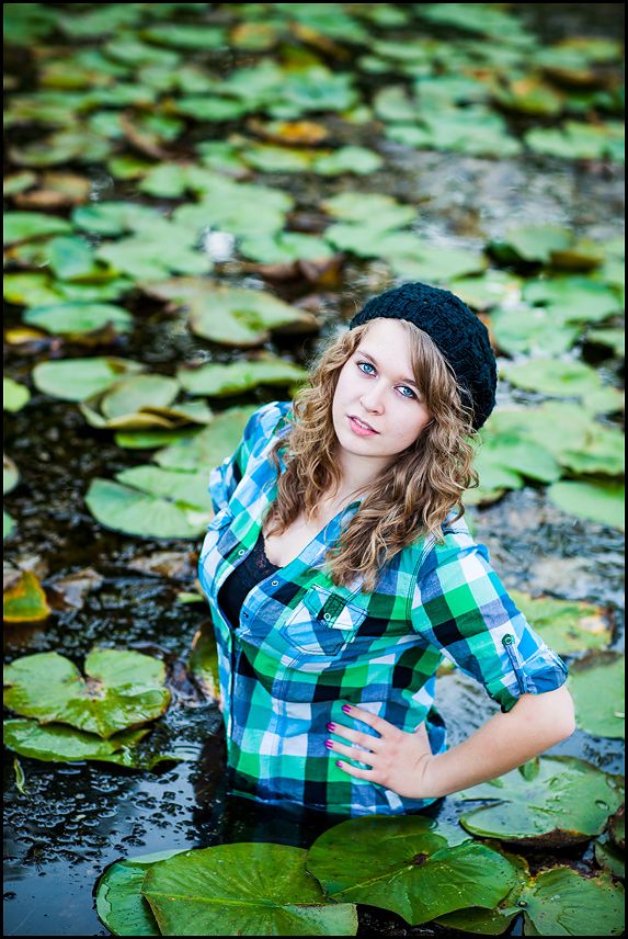 IMAGE: http://i372.photobucket.com/albums/oo169/wishucould00/20130817-IMG_0221_zps8908b841.jpg