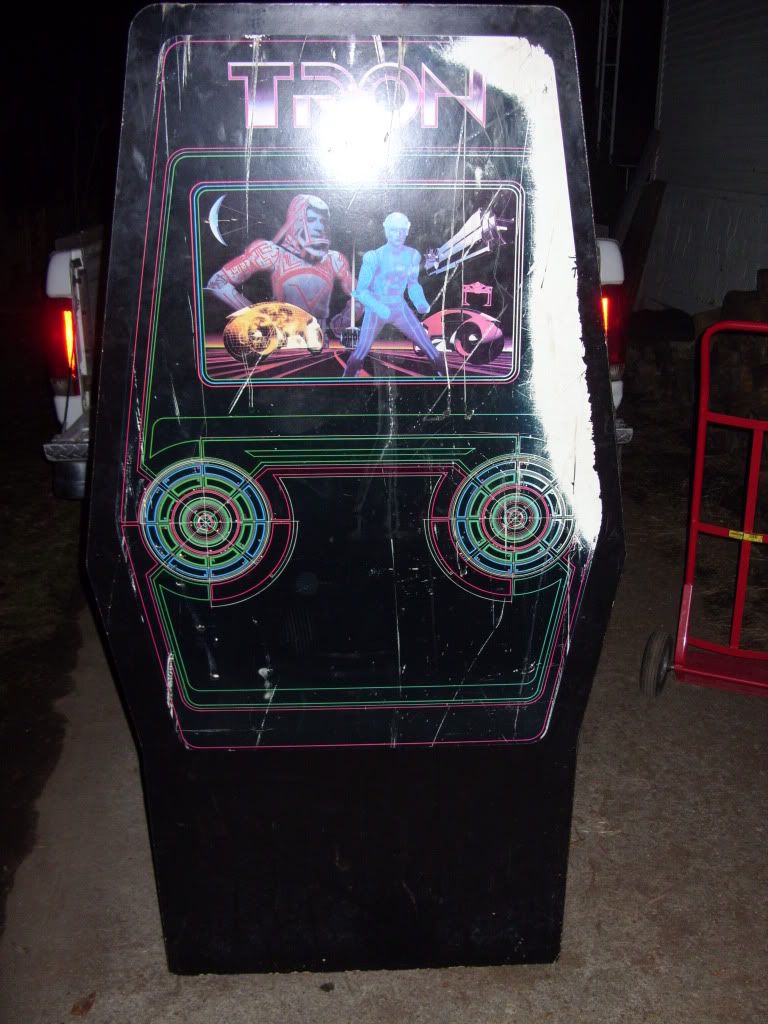 tron64-1.jpg