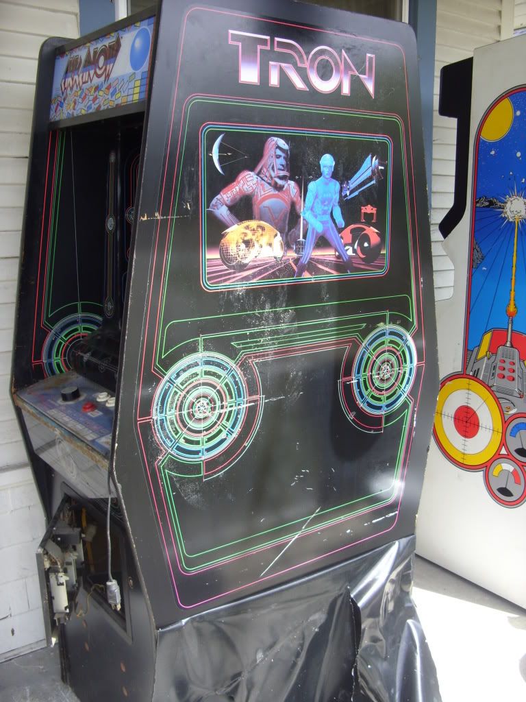 tron72.jpg