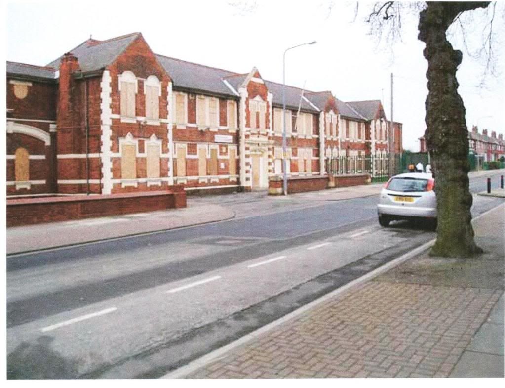 Grimsby Second Avenue Maternity Hospital Photo by malcolm_hazel