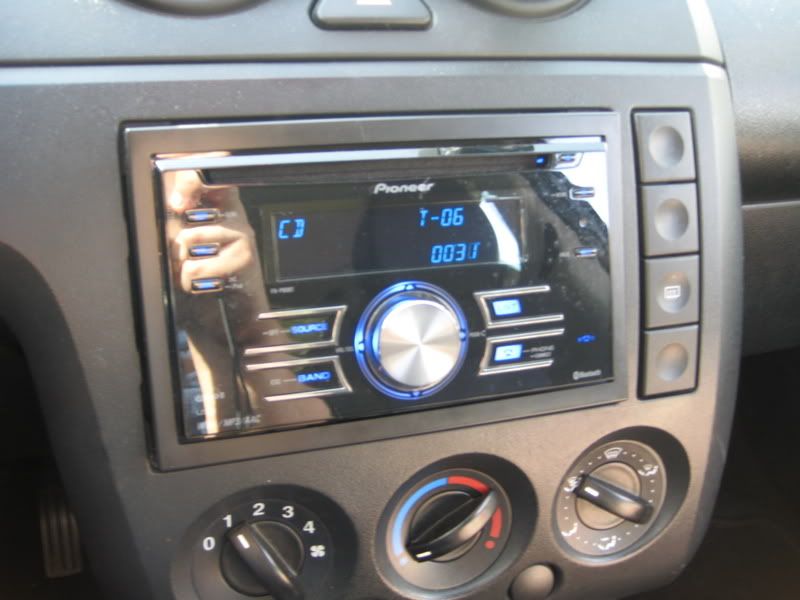 Ford fiesta stereo locked