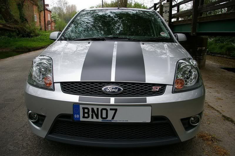 Ford fiesta st front grill badge #3